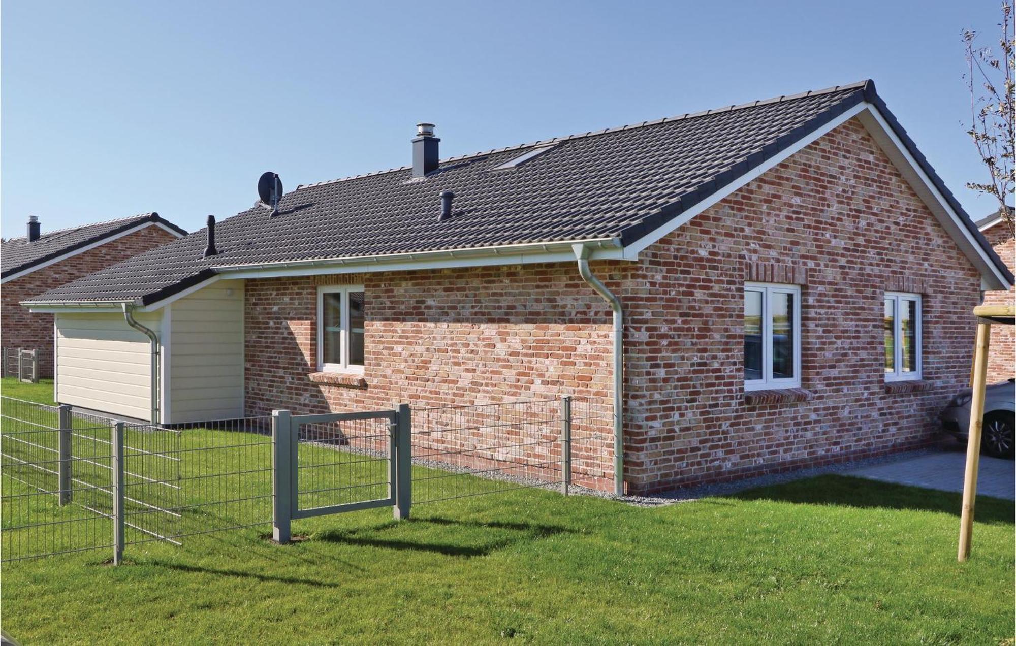 Beautiful Home In Dagebuell With Wifi Luaran gambar