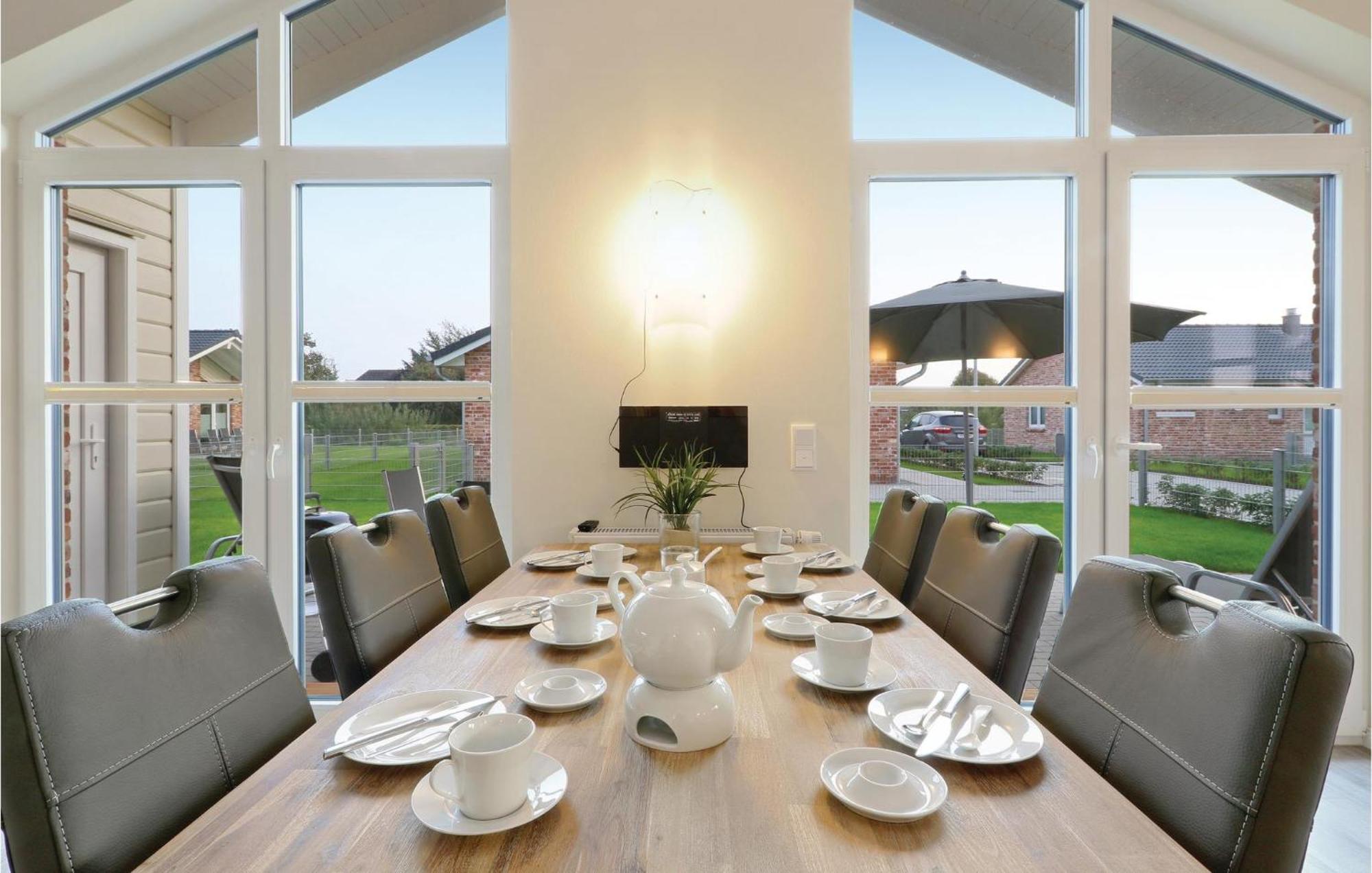 Beautiful Home In Dagebuell With Wifi Luaran gambar